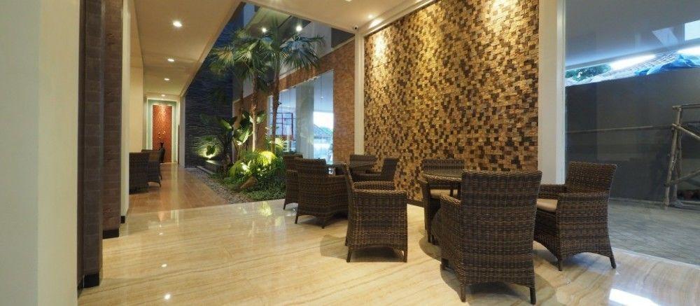 De Boutique Style Hotel Malang Buitenkant foto