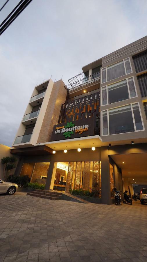 De Boutique Style Hotel Malang Buitenkant foto